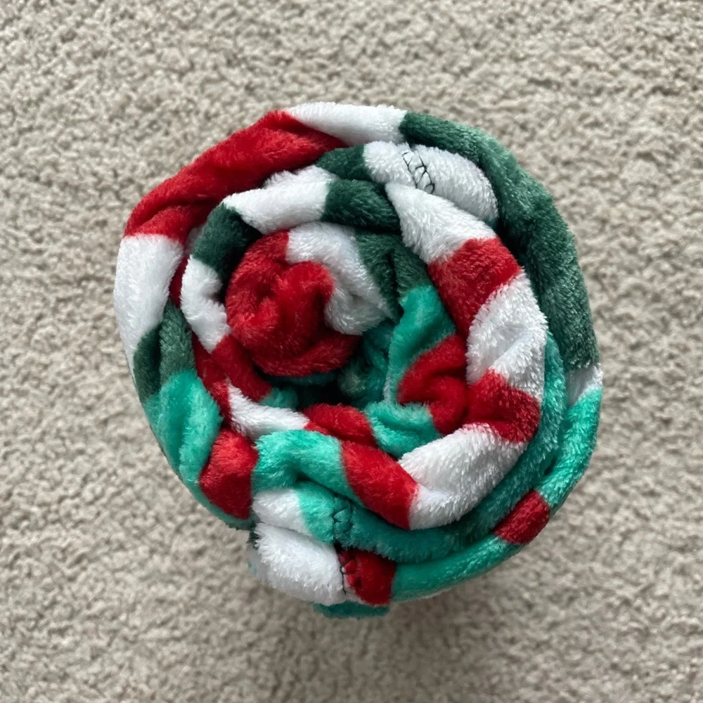 Holiday Time Plush Throw Fuzzy Blanket 50x60